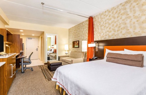 Newtonville Hotel | 3 Relaxing Units! Onsite Pool, Kitchen, Pets Allowed, Near Six Mile Waterworks