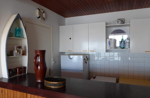 Saint-Gilles-Croix-de-Vie Apartment | 3-room apartment with balcony and beach access - sleeps 7