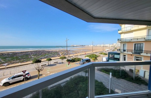 Les Sables d'Olonne Apartment | 3-room apartment with loggia in Les Sables-d'Olonne