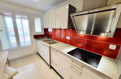 Les Sables d'Olonne Apartment | 3-room apartment with terrace, garage - La Chaume