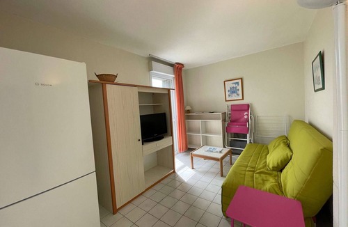 Saint-Jean-de-Monts Apartment | 3-room apartment with pool and parking in Saint-Jean-de-Monts