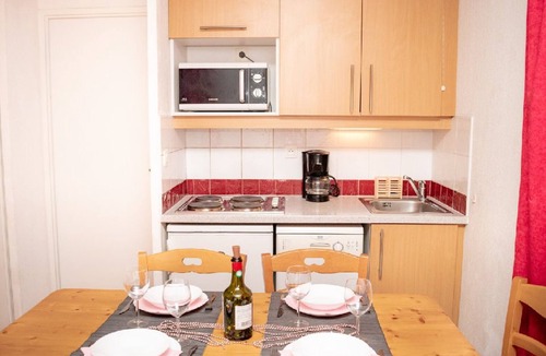 Puy-Saint-Vincent Apartment | 3-Room Apartment for 6 with Balcony and Parking