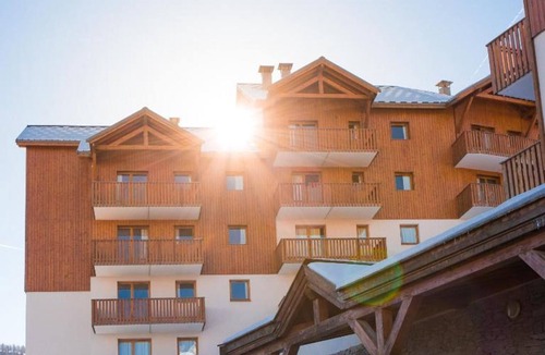 Puy-Saint-Vincent Apartment | 3-Room Apartment for 6 with Balcony and Parking