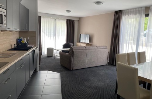 Eaux-Bonnes Apartment | 3-room apartment for 10 people, pool, pets allowed