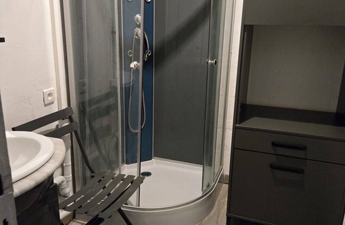 Salavas Apartment | 3-room apartment for rent by the week for 4 people, pets allowed