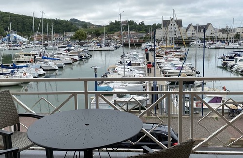 Port Guillaume Apartment | 3-room apartment with elevator in Dives-sur-Mer