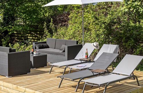 Aalborg Apartment | 3-room apartment with free parking and terrace