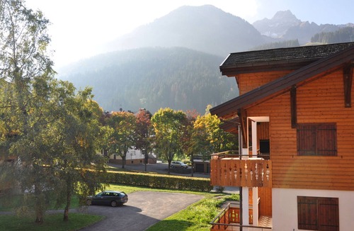 La Chapelle-d'Abondance Apartment | 3-room apartment with large balcony, parking