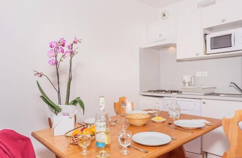 Vignec Apartment | 3 Rooms with Terrace, 50m² for 8 People