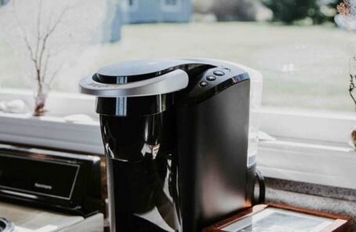 Sequim Cottage | 3-Rustic Cabin · 3-NW Rustic Cabin on the water-Beach-full kitchen