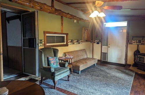 Harpursville Cottage | 3 Season Getaway Right on the River!