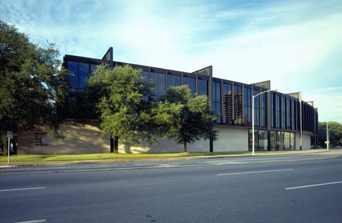 Texas Medical Center House | 3 Spacious Units! Near Museum District and Houston Zoo, with Outdoor Pool