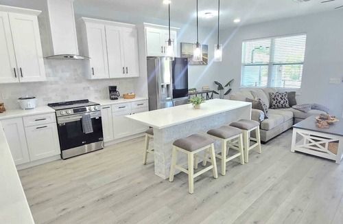 Tampa House | #3 St Joseph Home with Jacuzzi