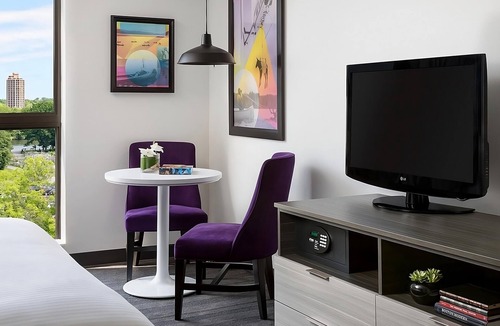 Lower Allston Hotel | 3 Standard 2 Queens Rooms at Studio Allston Hotel