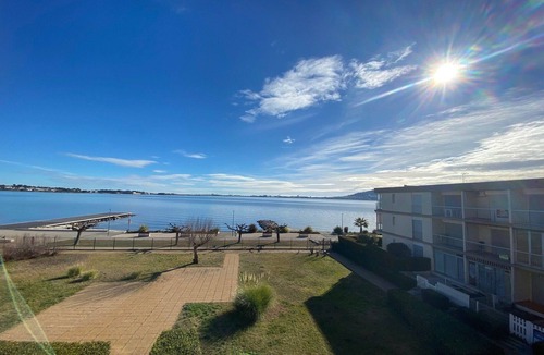 Balaruc-les-Bains Apartment | 3-star A/C apt near Thermes and pond, pets allowed
