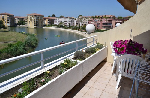 Port Ariane Apartment | 3-star accommodation on lake not overlooked. Absolute rest and comfort.