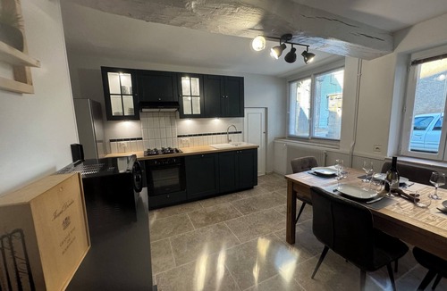 Perrigny-les-Dijon House | 3-star bed and breakfast La Margot