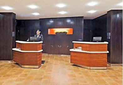 South Tulsa Hotel | 3-Star Hotel ∙ Courtyard by Marriott Tulsa Woodland Hills