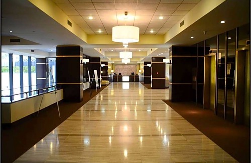 Binghamton Hotel | 3-Star Hotel ∙ DoubleTree by Hilton Binghamton