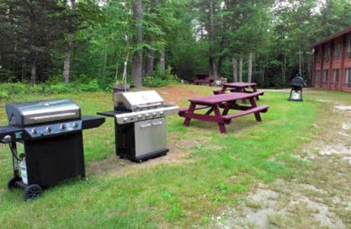 Stoneham Hotel | 3-Star Hotel ∙ Evergreen Valley Inn