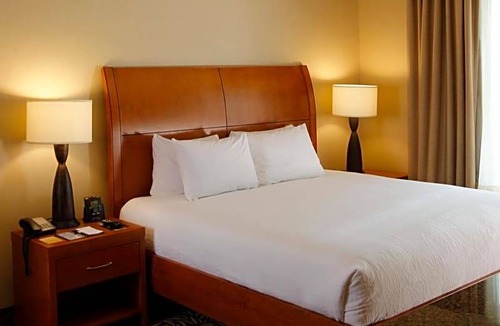Cedar Falls Hotel | 3-Star Hotel ∙ Hilton Garden Inn Cedar Falls Conference Center