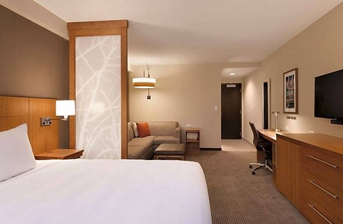 Amherst Hotel | 3-Star Hotel ∙ Hyatt Place Buffalo / Amherst, NY
