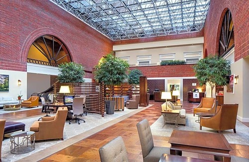 Downtown Hotel | 3-Star Hotel ∙ Sheraton Raleigh Hotel