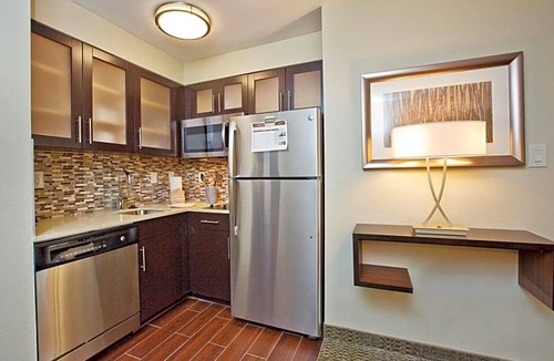Sweetbriar Hotel | 3-Star Hotel ∙ Staybridge Suites Austin South Interstate Hwy 35, an IHG Hotel