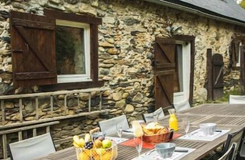 Saint-Pastous Ski Chalet | 3-STAR MOUNTAIN CHALET