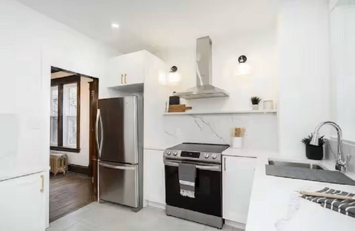 Winnipeg House | 3-Storey Wolseley Home | 4 Bed | 4 Bath |