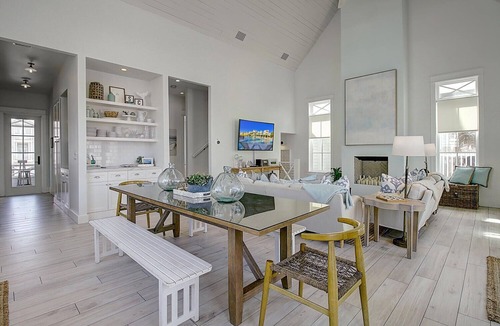 Cinnamon Shore House | 3-Story Cinnamon Shore Home near Infinity Pool w/Access to Great Amenities