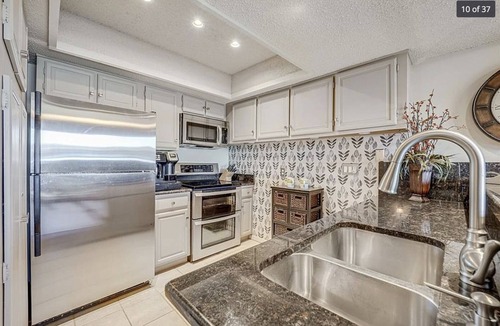 Point Venture House | 3-Story Lakehouse with Access to Golf Course, Community Pool, and More!