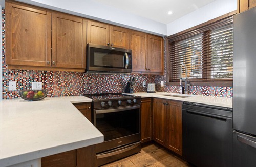 Mont-Tremblant House | 3-Story Ski-In/Ski-Out Mountain Home