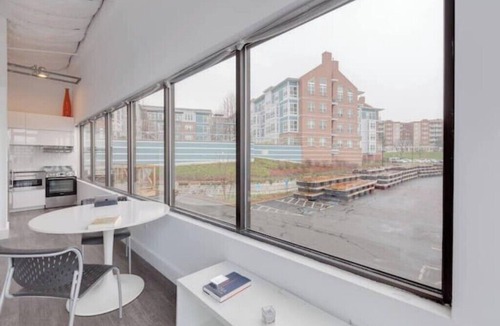 Chelsea Apartment | #3 Sunny Waterfront Loft with Deck