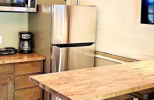 Sutherland Springs RV Rental | #3 Waterfront Cabin - Cibolo, TX