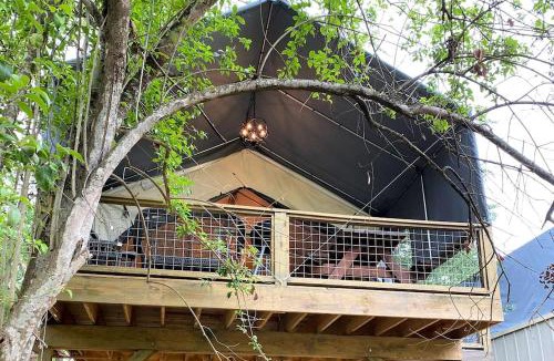 Sutherland Springs House | #3 Waterfront Cabin - Cibolo, TX