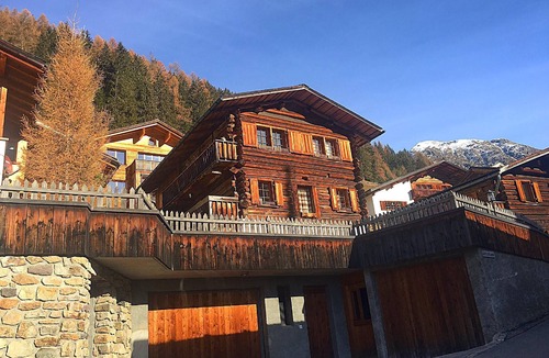 Monstein Ski Chalet | 3 Zimmerwohnung mit Terrasse