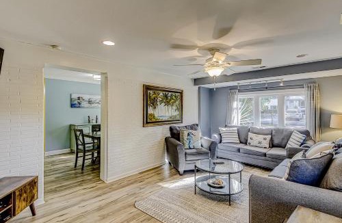 Isle of Palms House | 30 22nd Ave