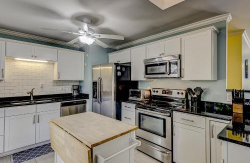Isle of Palms House | 30 22nd Ave