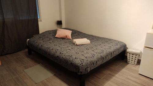 Melun Apartment | 30 Dajot Studio Apartment - 01