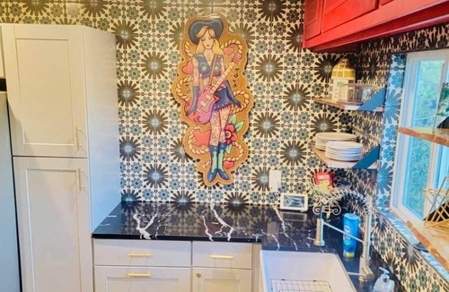 Fort Worth House | 30+ Day Stay by Stockyards & Hospital-Pets Welcome