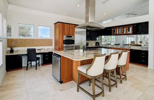 Nokomis House | 30 DAYS RENTAL FOR PRICE OF 2 WEEKS! 130 Yards to Gulf! Casey Key Home Gulf & Intracoastal Views FREE WiFi