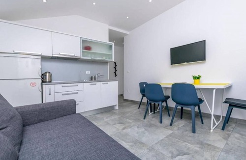 Rogoznica Apartment | 30 m² Apartment ∙ 1 bedroom ∙ 2 guests