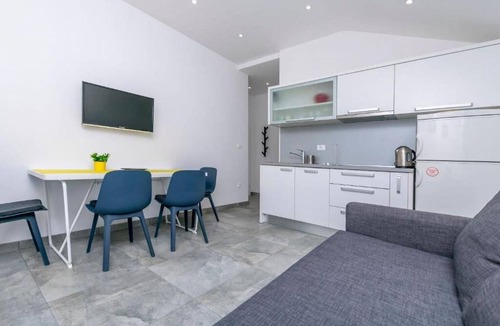 Rogoznica Apartment | 30 m² Apartment ∙ 1 bedroom ∙ 2 guests