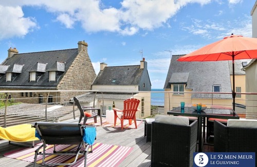 Guilvinec Apartment | 30 m2 terrace with sea view, 40 m from the beach and 300 m from shops