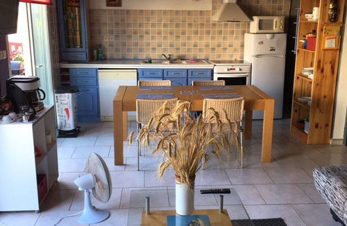 Valras-Plage Condo | 30 metres from the beach