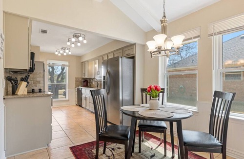 Plano House | 30% OFF Family Favorite - 6 TVs- Pool Table!