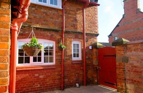 Chester House | 30 Overleigh Road