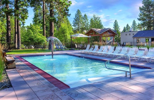 Bend Resort | 300 days of annual sunshine!