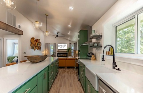 Granite Shoals House | 300 steps from Lake~Hot Tub~Fire Pit~Game Room